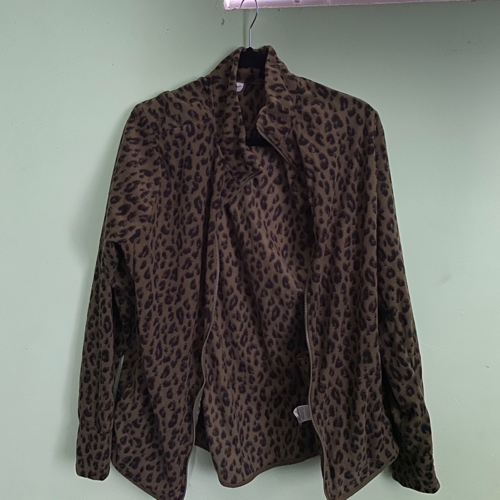 Old Navy Go Warm Leopard Jacket